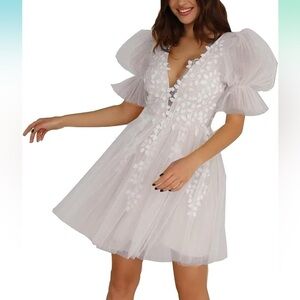 A-Line Wedding Dress V-Neck Mini Length Above Knees Appliques Open Back